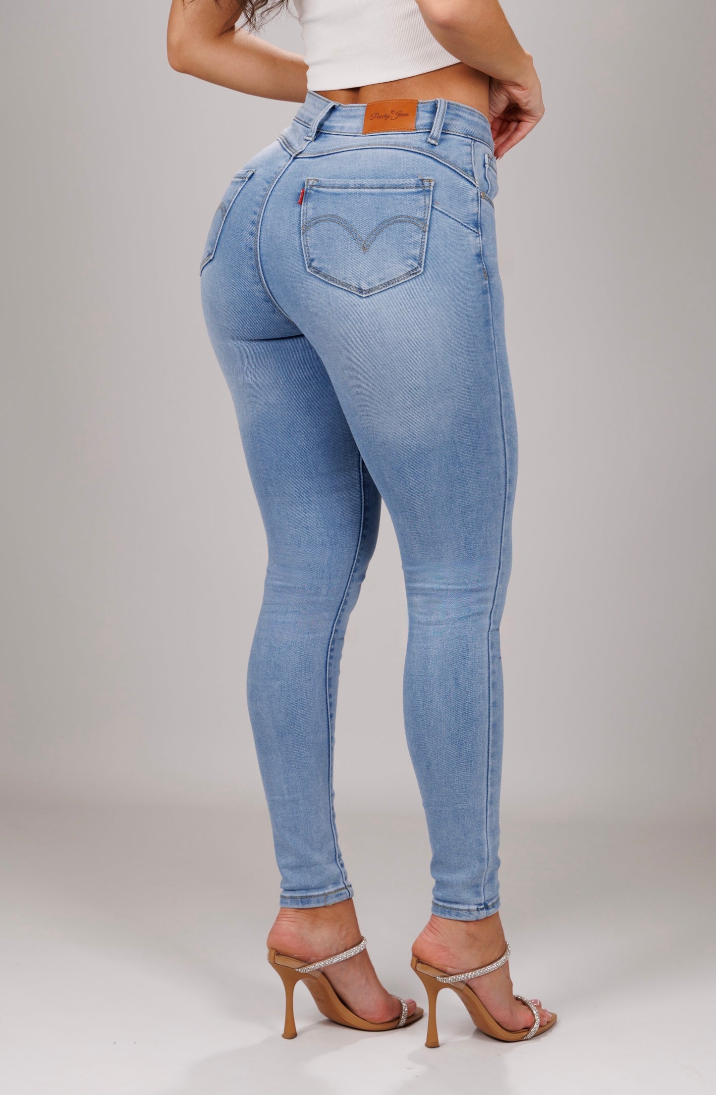 CLOUD – Skinny Mid Rise – Light Blue