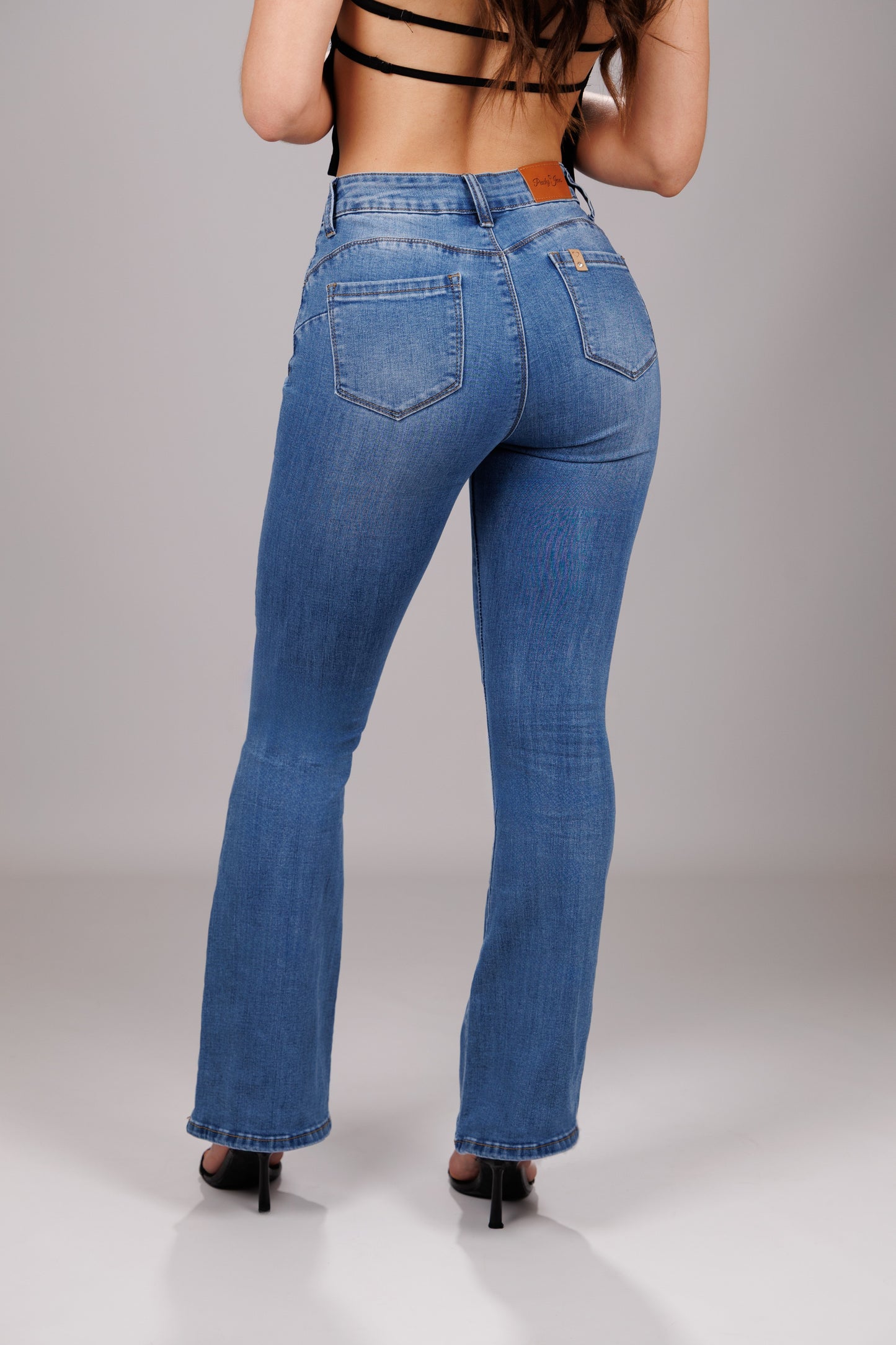 LUNA – Flare Mid Rise – Light Blue